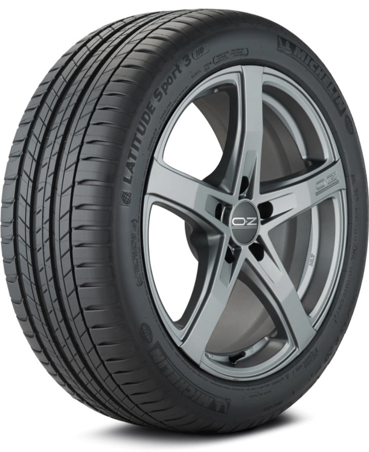 MICHELIN 265/40R21