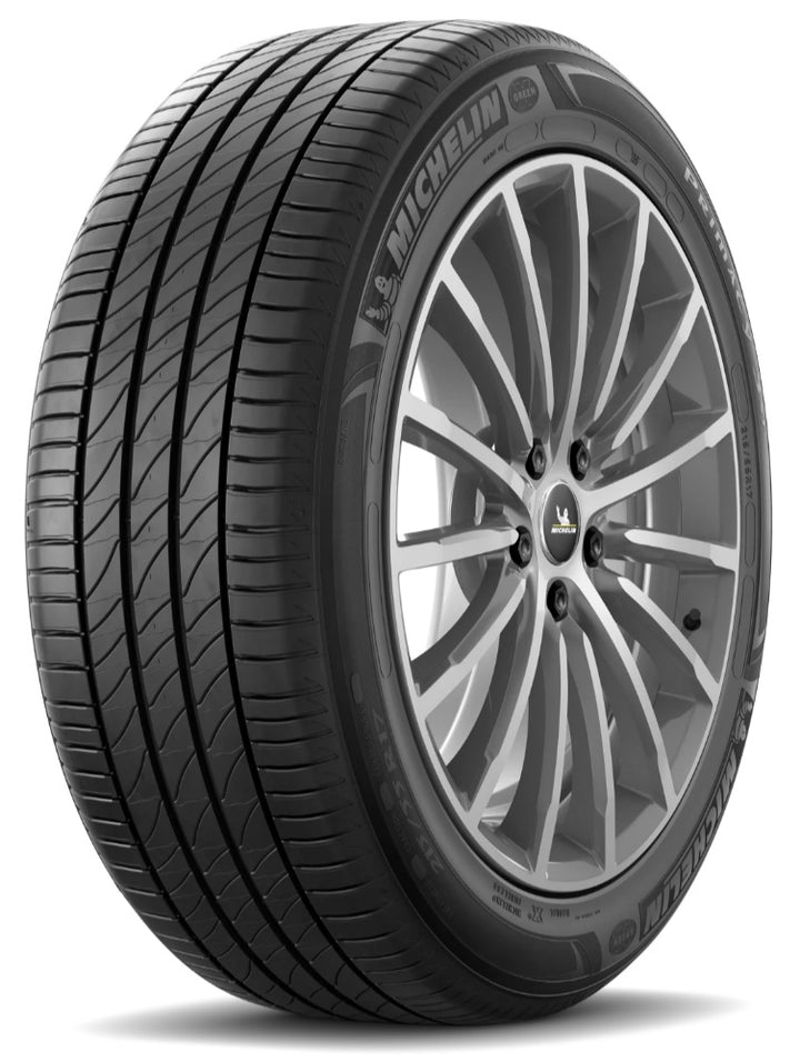 MICHELIN 215/55R17
