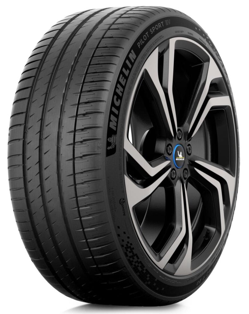 MICHELIN 235/45R20