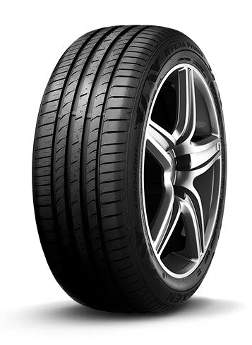 NEXEN 215/65R17