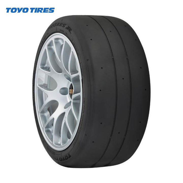 TOYO 225/45R15